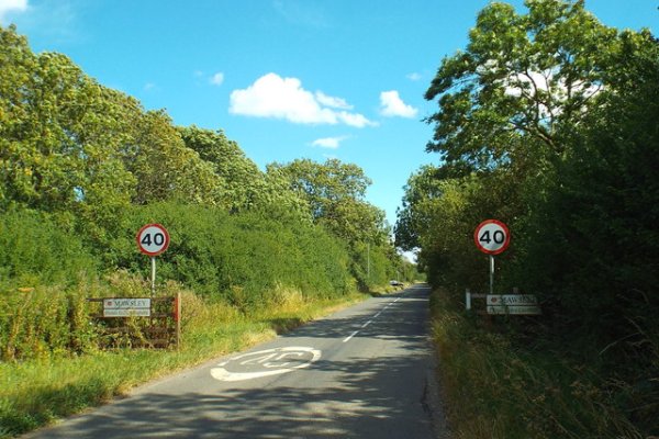 Rural road in Mawsley